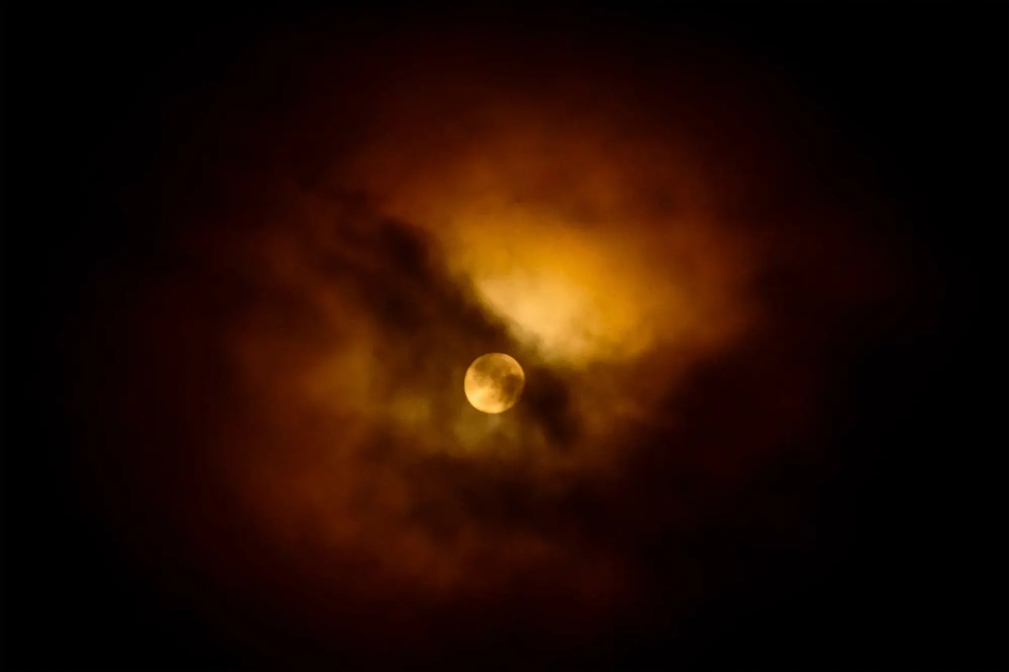 Luna; 44° North — Luna; 44° North