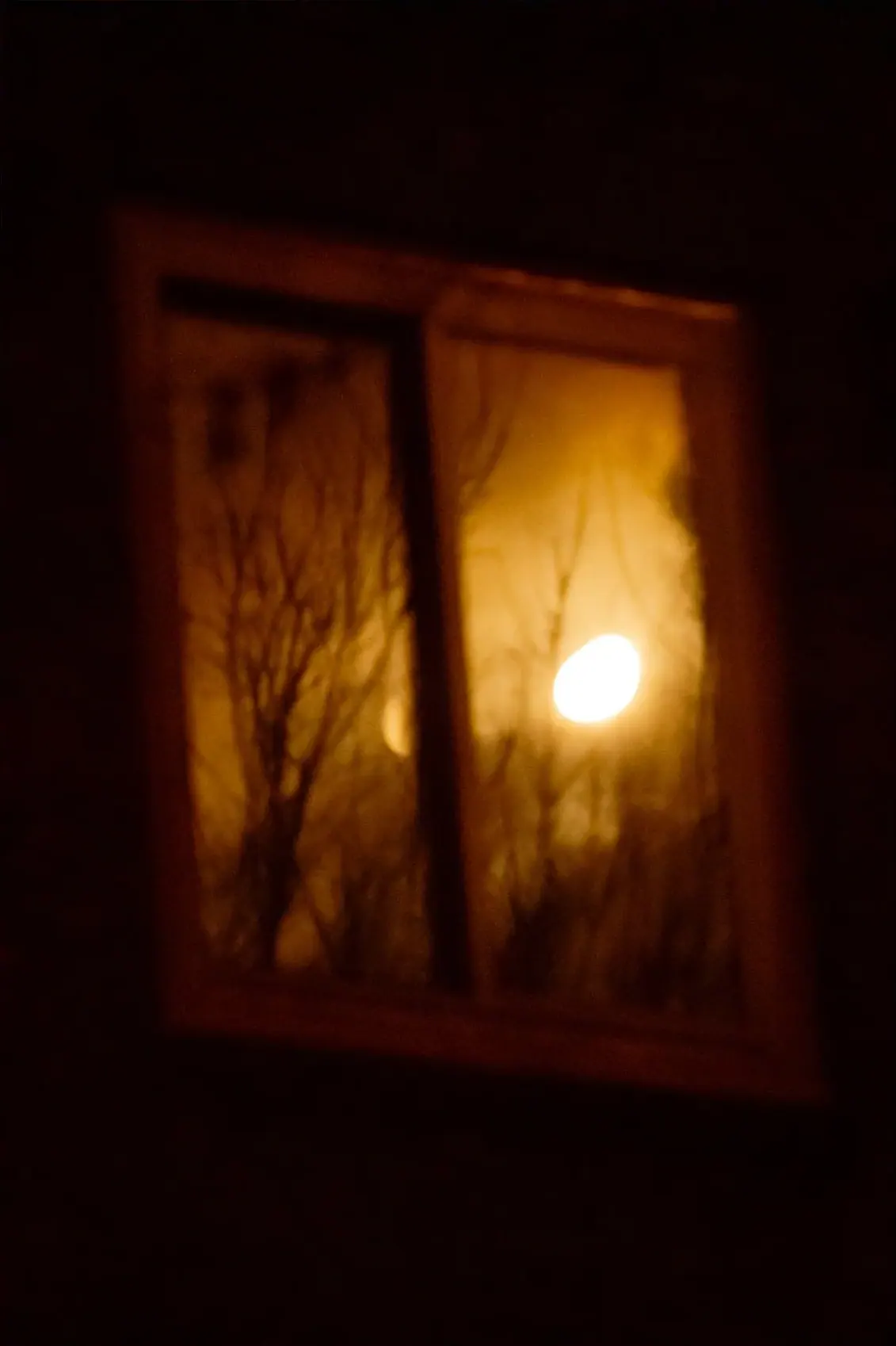 Luna; 44° North — Luna; 44° North